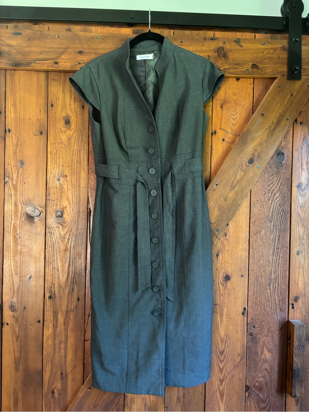 Calvin Klein Gray Cap-Sleeve Button-Front Sheath Dress